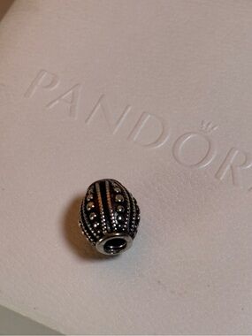 Retired Pandora Sterling Silver Nostalgic Romance Large Bead Charm 790596